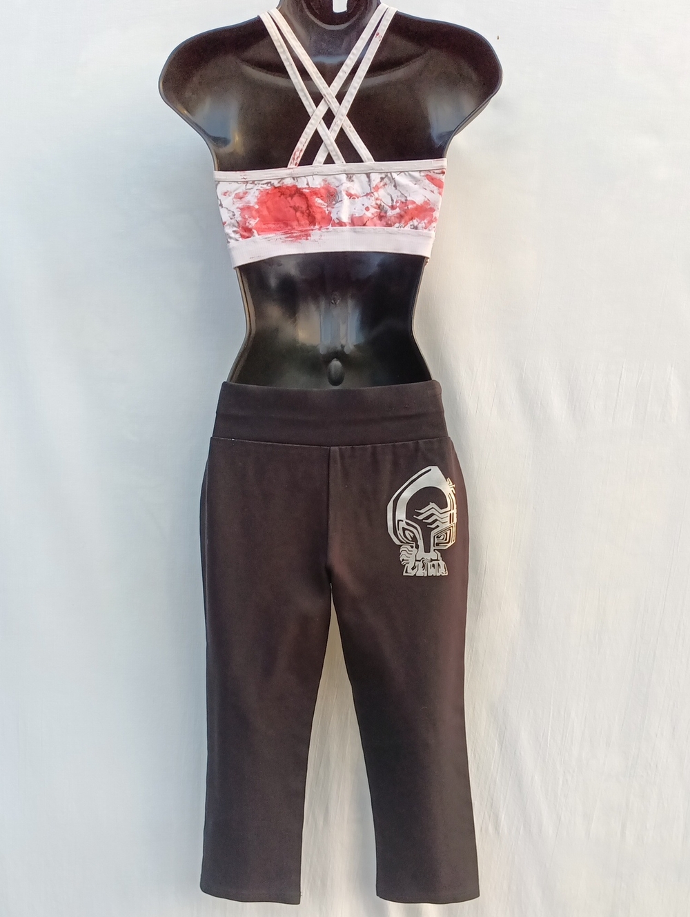 Tattoo Black Cropped Stretch Lounge Pants w Added Skull Graphic And Text